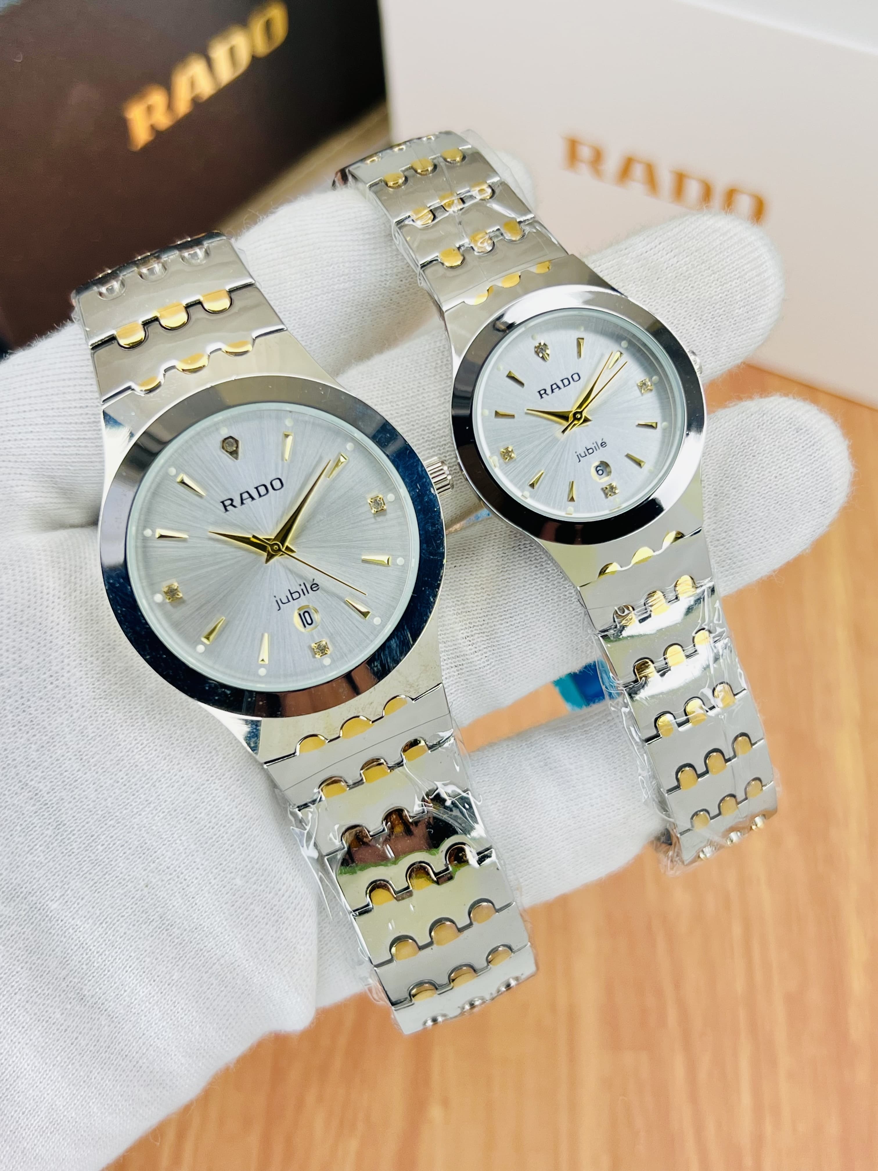 Rado Chain – Date Working | Steel Chain & Lock | Fine Quality